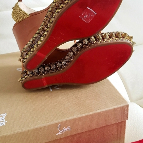 Authentic Christian Louboutin Brown Studded Women's Sandals - Picture 7 of 8